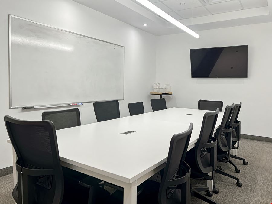 ON, Toronto - Wellesley Street West