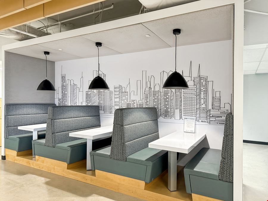 ON, Mississauga - Toronto Airport Corporate Centre