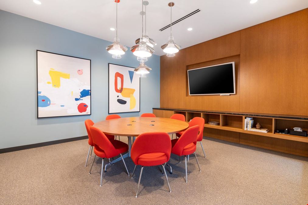 IL, Chicago – 110 North Wacker Drive