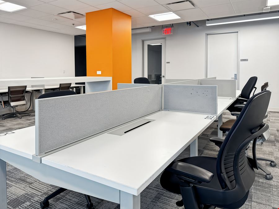 MD, Bethesda - Wisconsin Ave