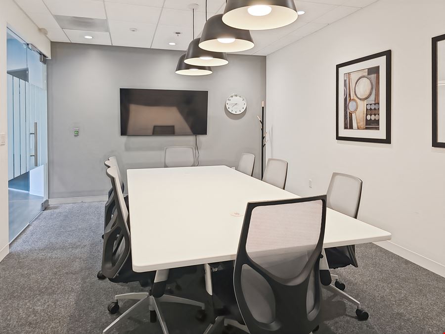 CA, San Diego - 770 First Avenue