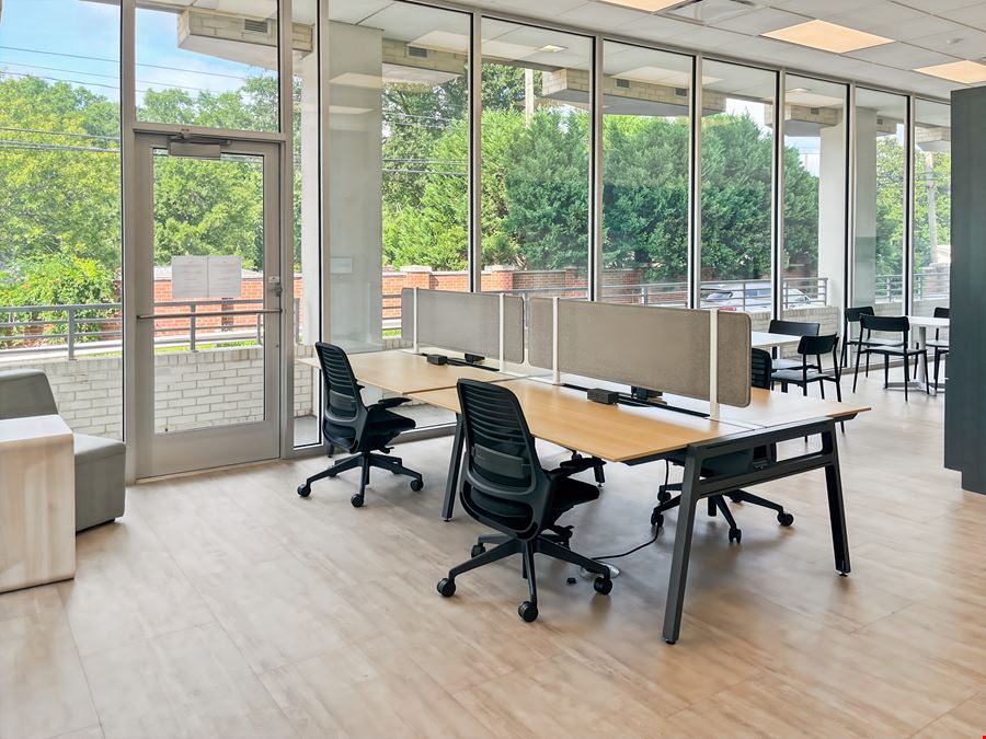 NC, Charlotte- E Independence