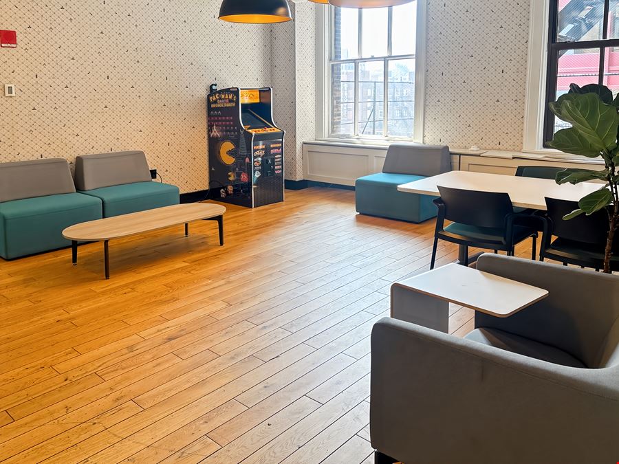 Regus - Chicago - Hyde Park