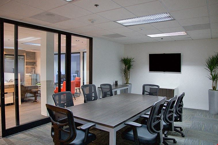 8 Person Meeting Room B