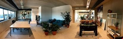 Preview of EEN HOOG Office space for Rent in Amsterdam