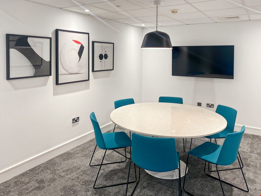 Regus - Great Victoria Street