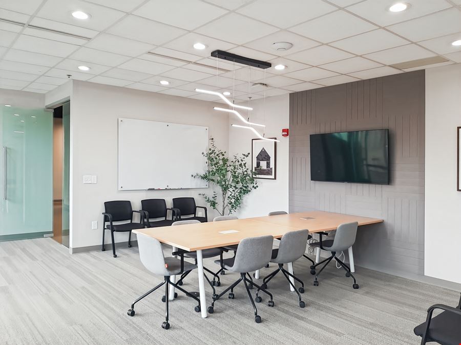 WI, Milwaukee - S 1st Street