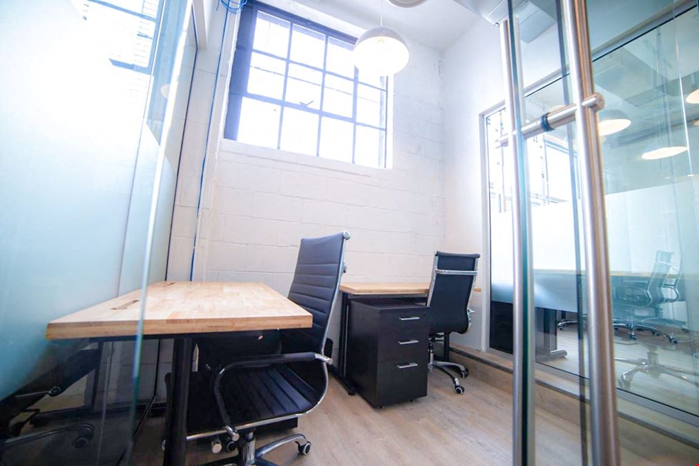 2-Person Office With Window