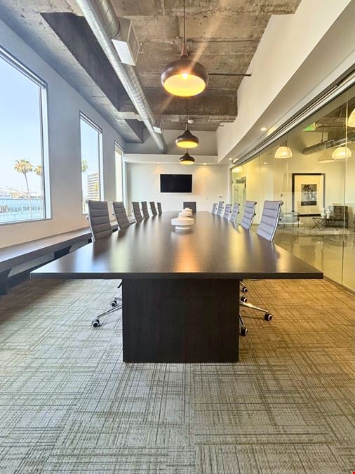 Large Meeting Room