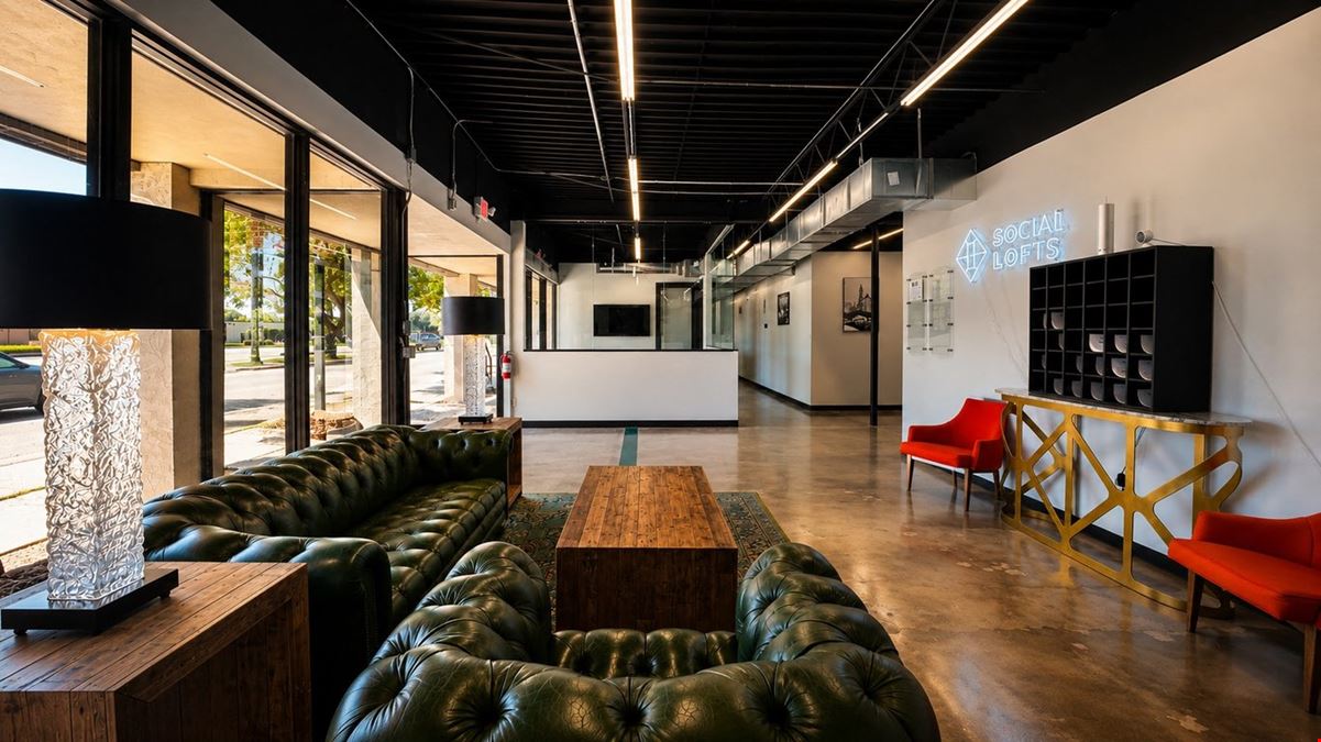 Social Lofts - Solo West