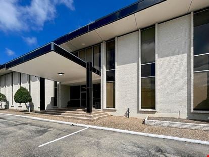 HQ - Buccaneer Ln