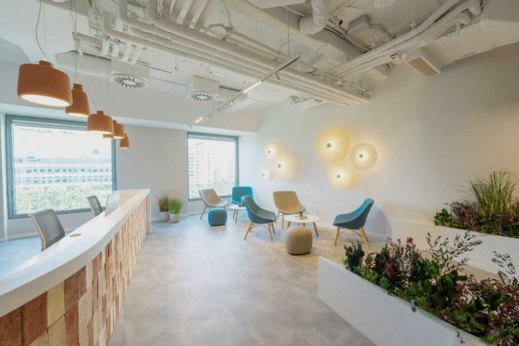 Lexington - Diagonal 545 - L'illa Complex