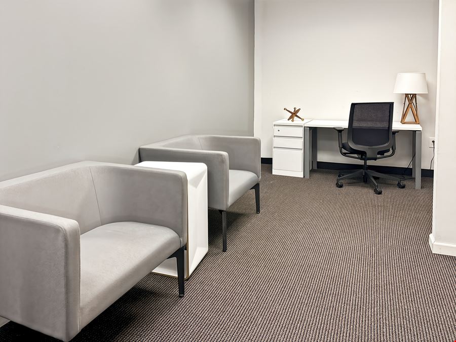 Regus - Peachtree Corners