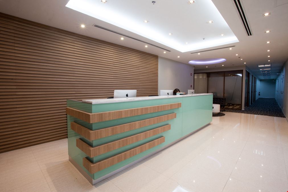 Compass Offices - BGC Corporate Center