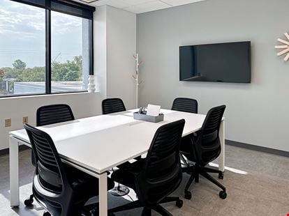 Regus - Nashville - 1 Music Circle