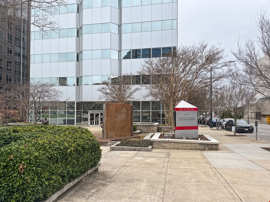 Regus - Greensboro - 301 N Elm