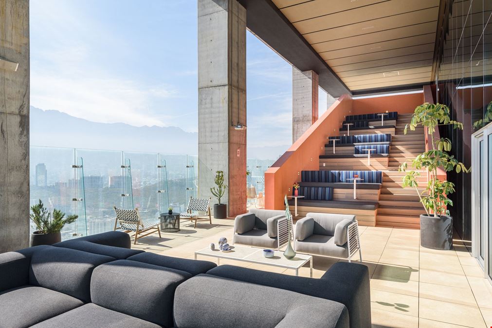 Avenida Constitución 2050