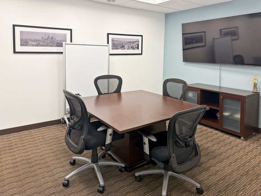 NV, Las Vegas - The Gramercy