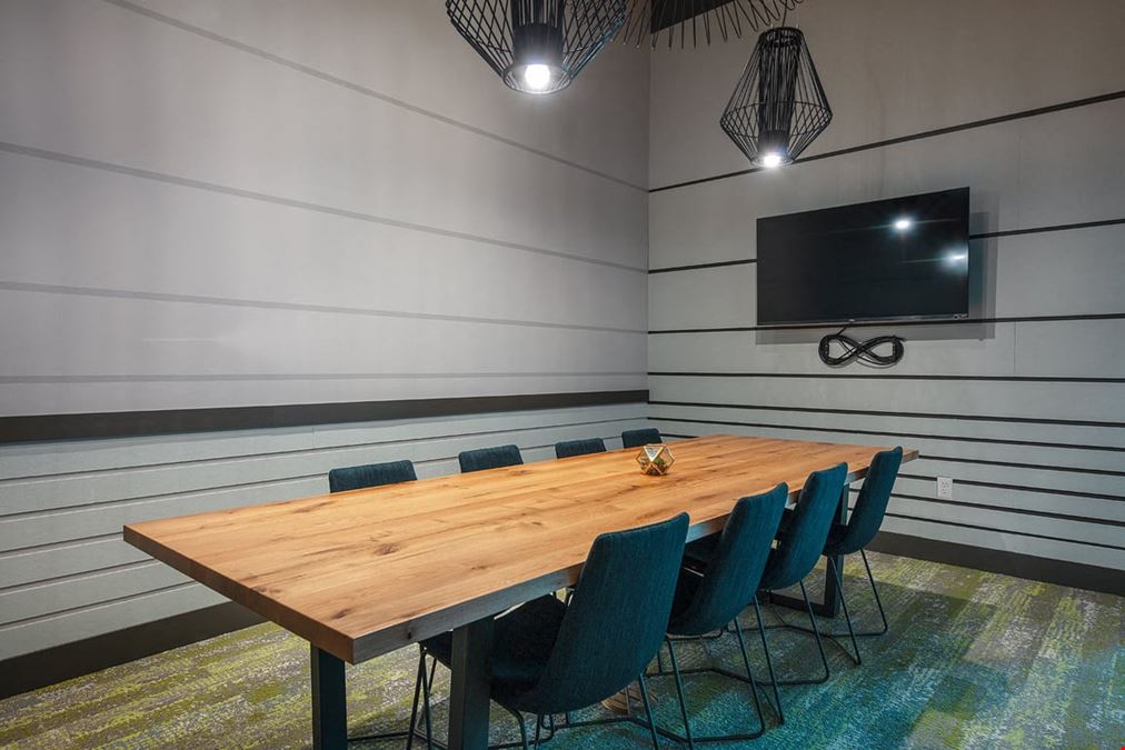 Reveal Room