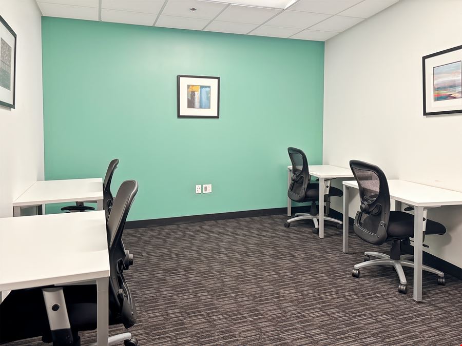 CA, North Hollywood - Lankershim Plaza