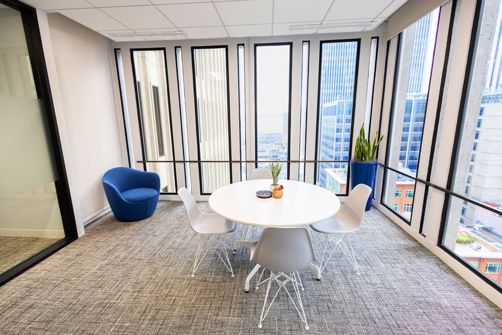 Carr Workplaces - Embarcadero Center