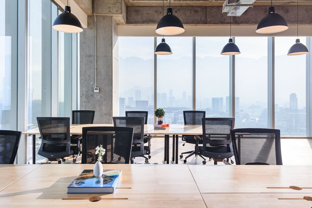 Avenida Constitución 2050