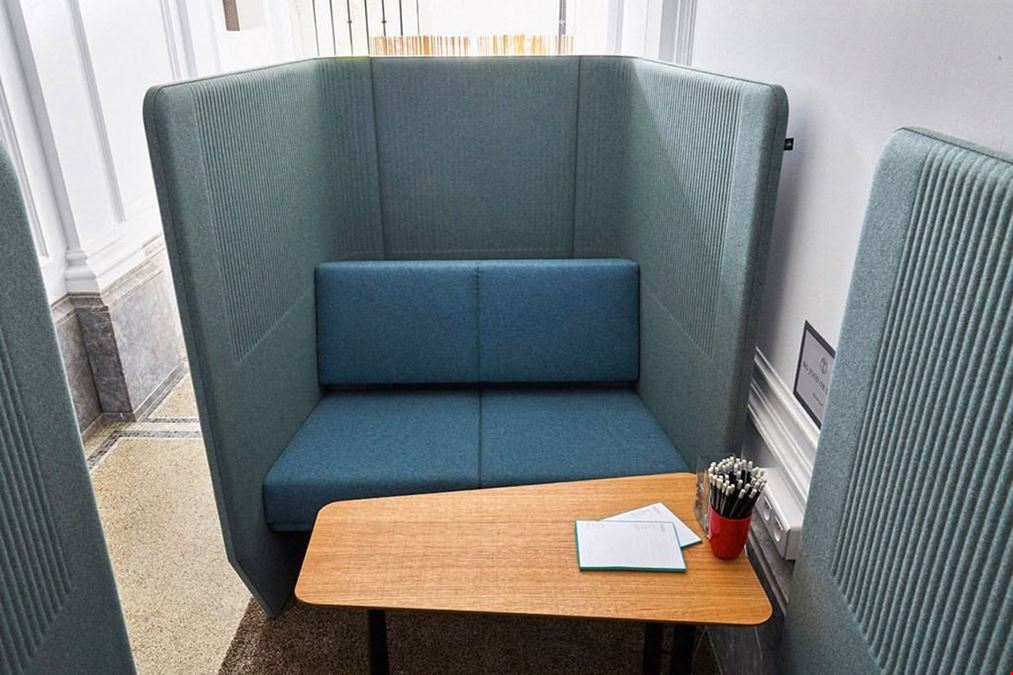 Interoffices - Brussels Montgomery