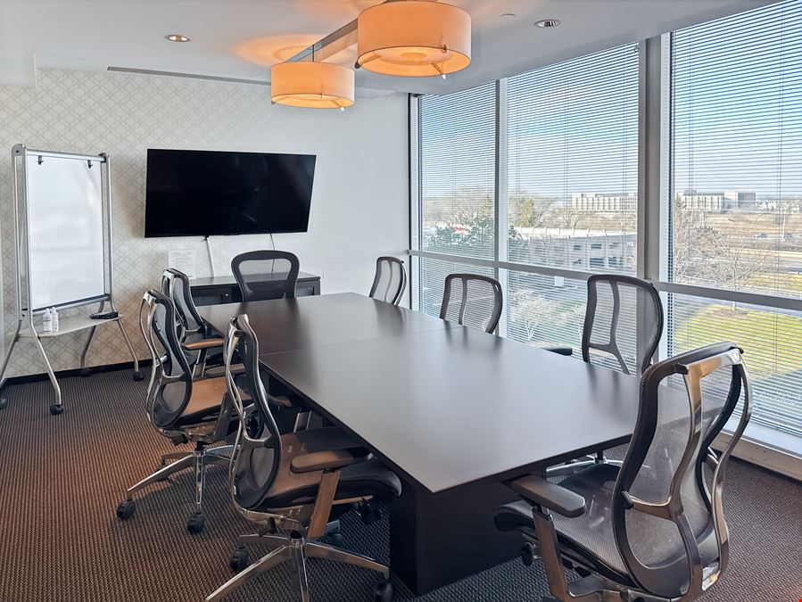 Regus - Lisle - Central Park of