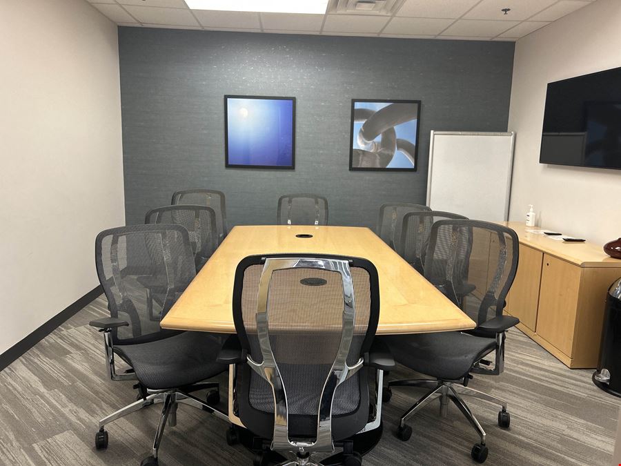 Regus - Indianapolis - Parkwood Crossing Center