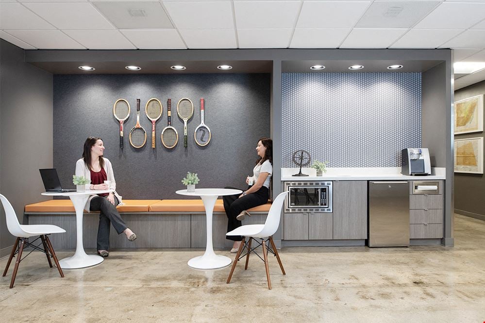 Workstyle Flexible Spaces - 2020 N Academy