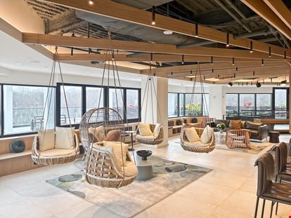 Regus - Fairfax - Willow Oaks II