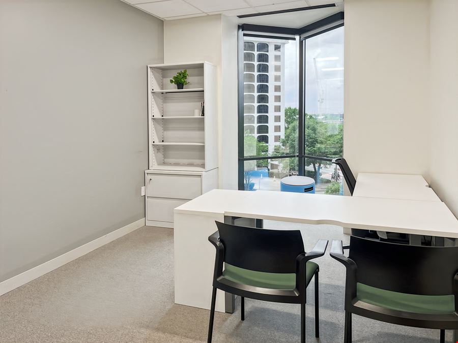Spaces - Austin – 111 Congress