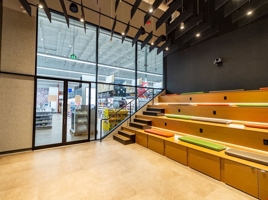 Staples Studio - Ottawa