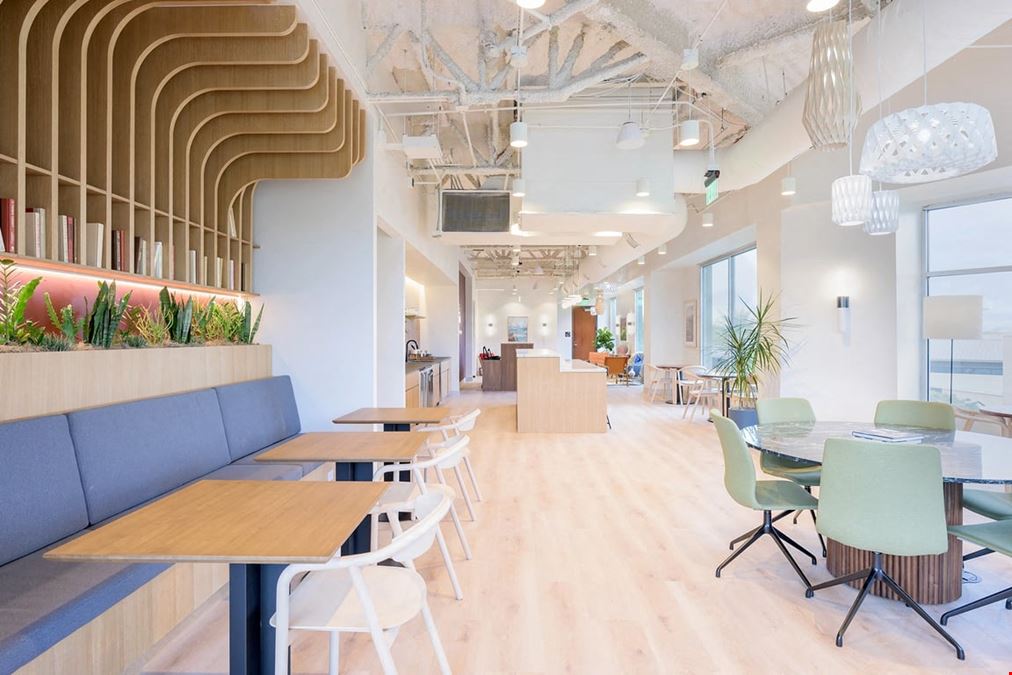 Industrious - Kierland Commons
