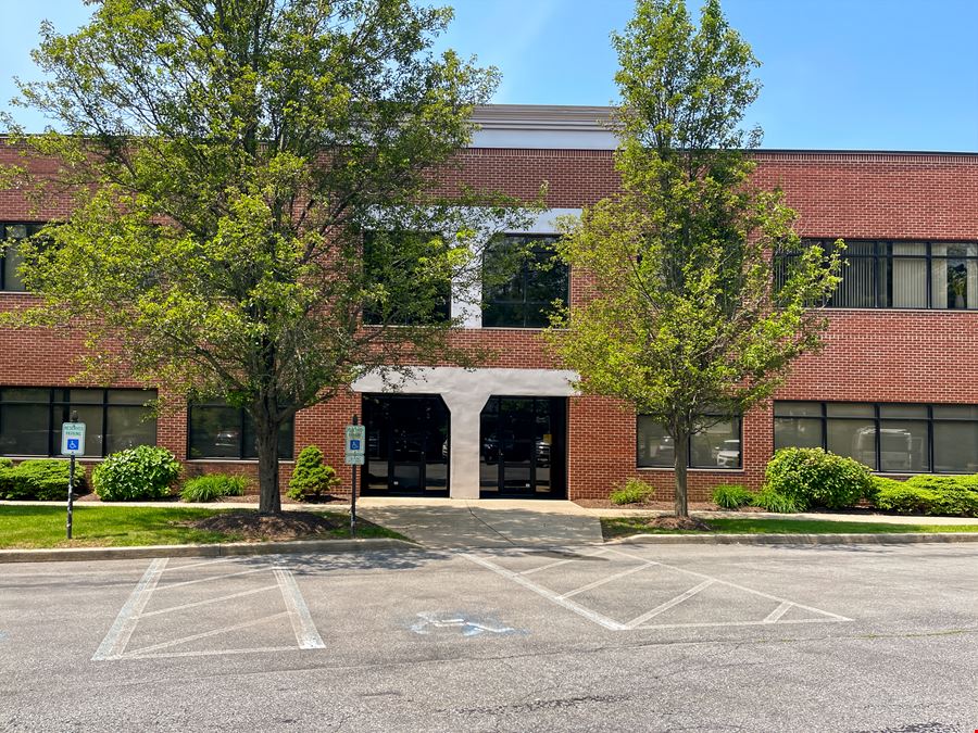 PA, Center Valley - Saucon Creek Rd