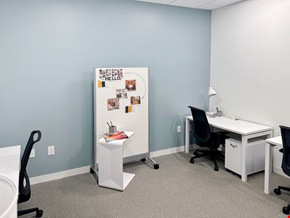 NC, Raleigh - Spaces Crabtree Terrace