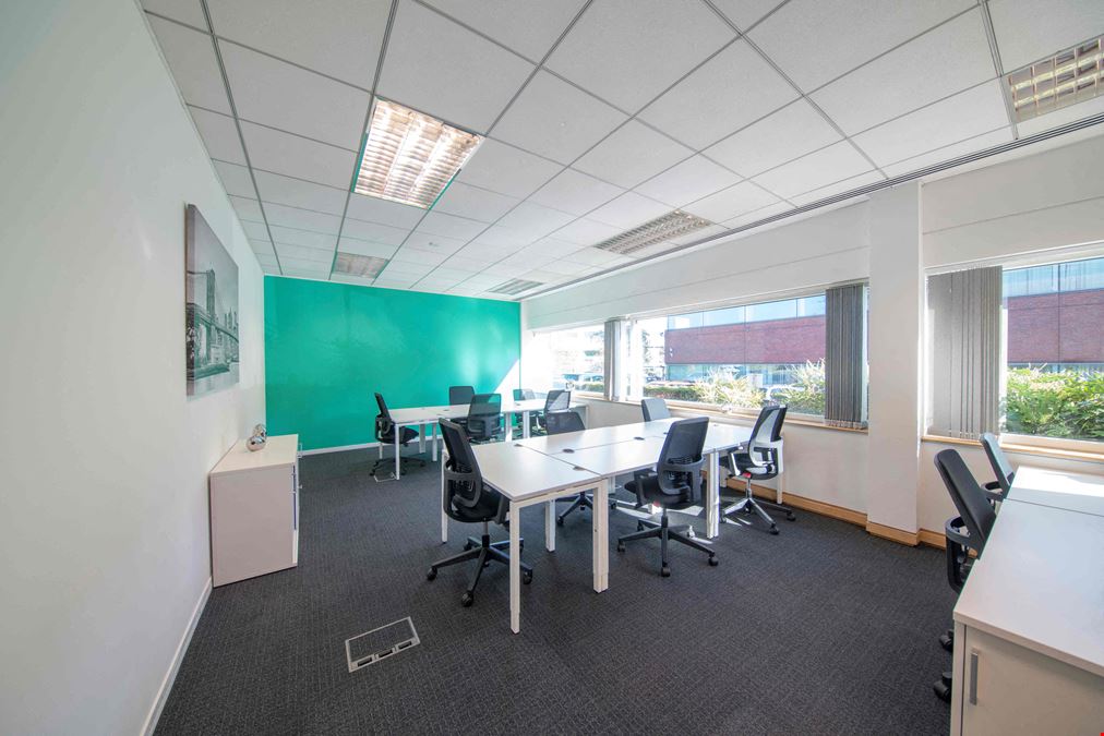 Regus - Aztec West