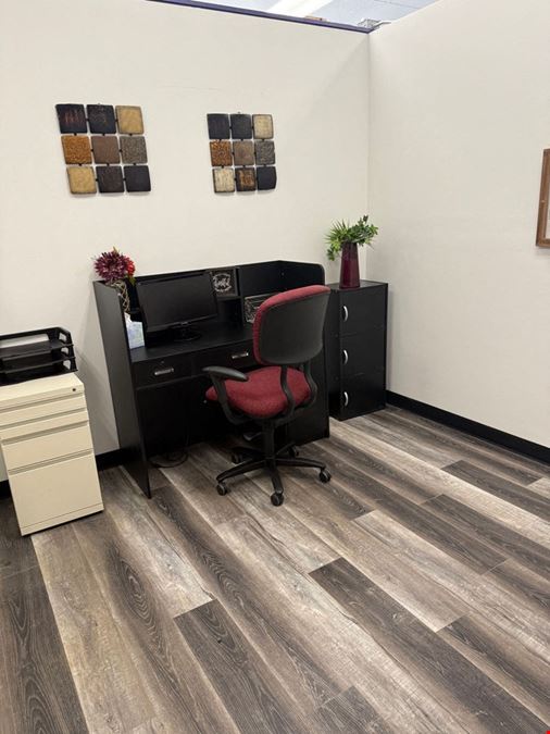 Bulldog Self Storage & Business Hub