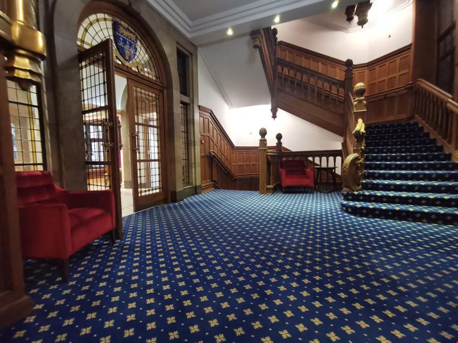 Fredericks at the Insurance Hall 