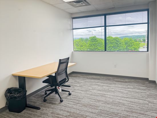 VT, Williston - Interstate Corporate Ctr