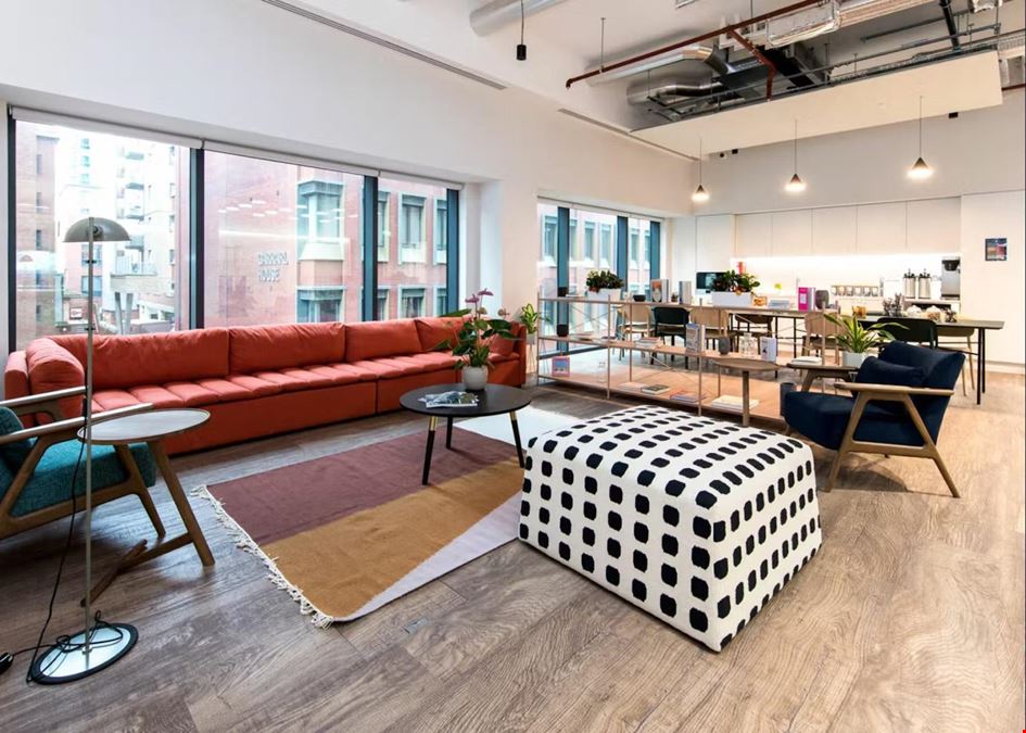 Fora - Reading - Station Road