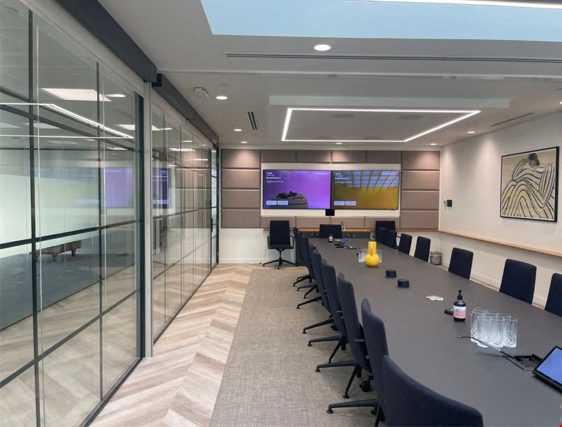 Venture X White City