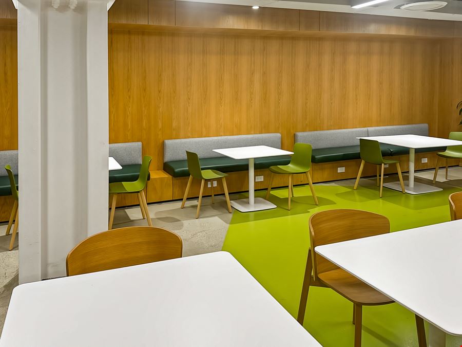 Spaces - Vancouver - Green Lamp