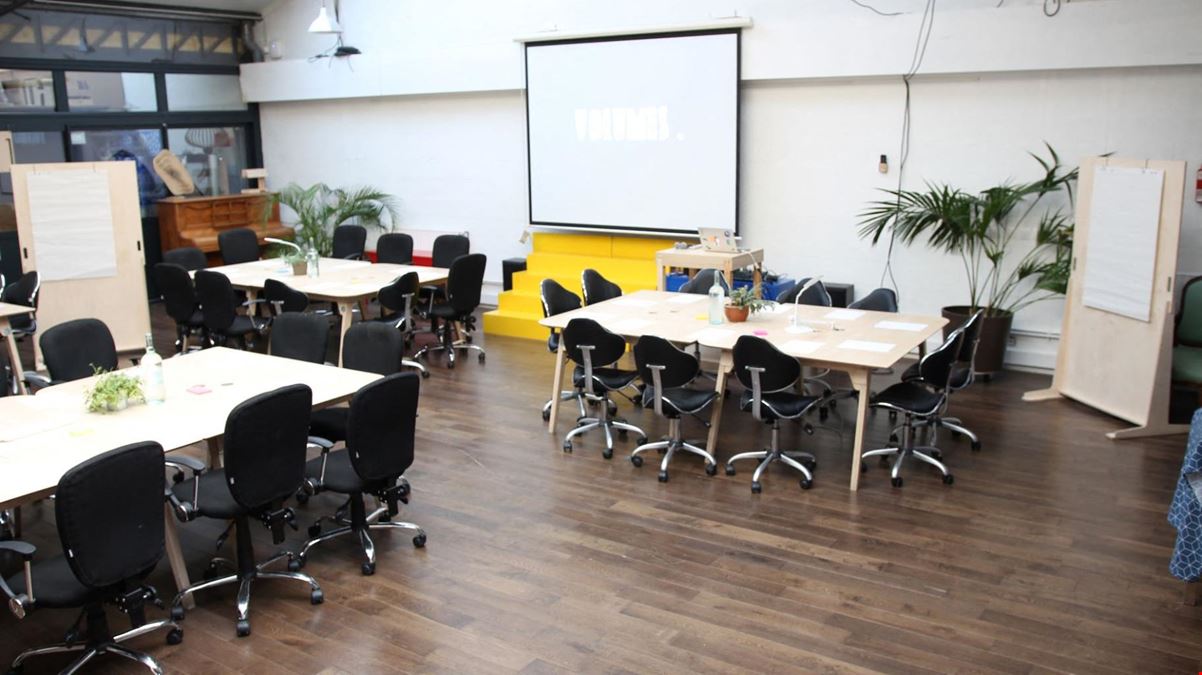 Volumes Coworking