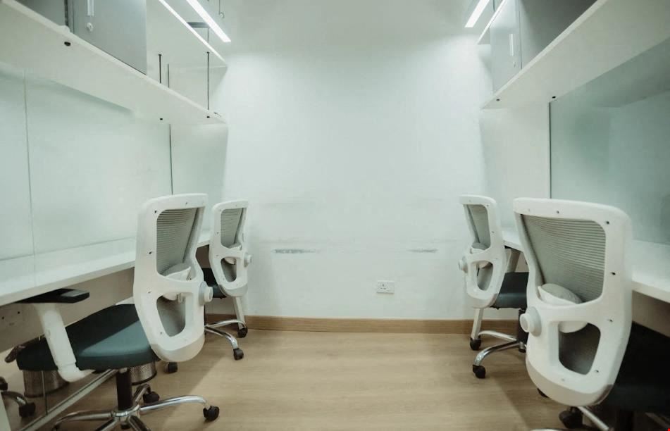 Alt.f - Connaught Place