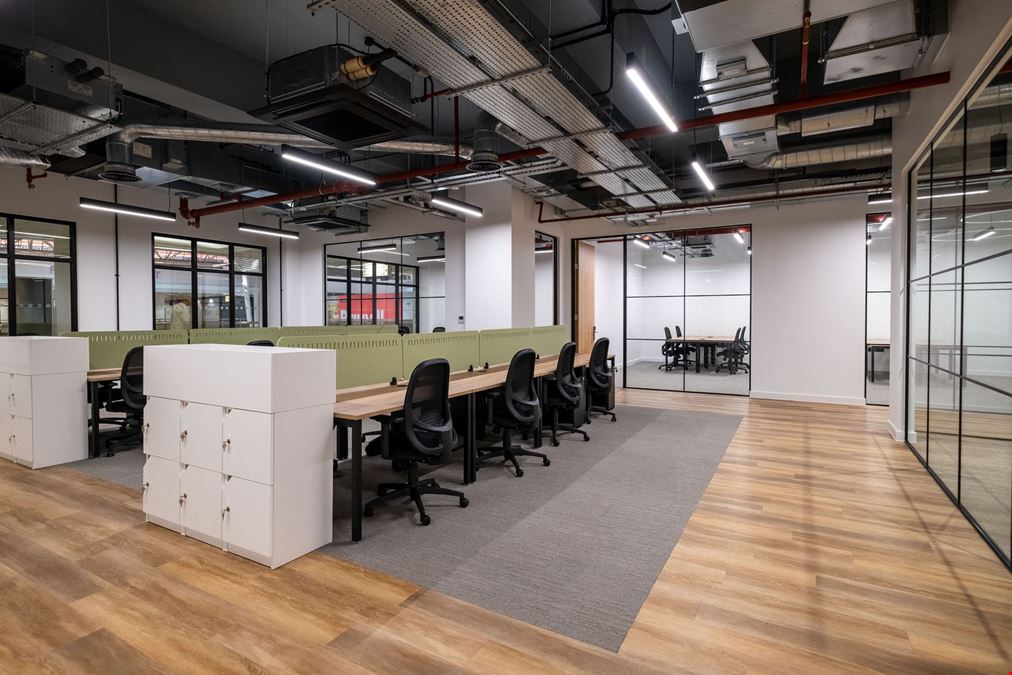 Regus - Chatham Pentagon