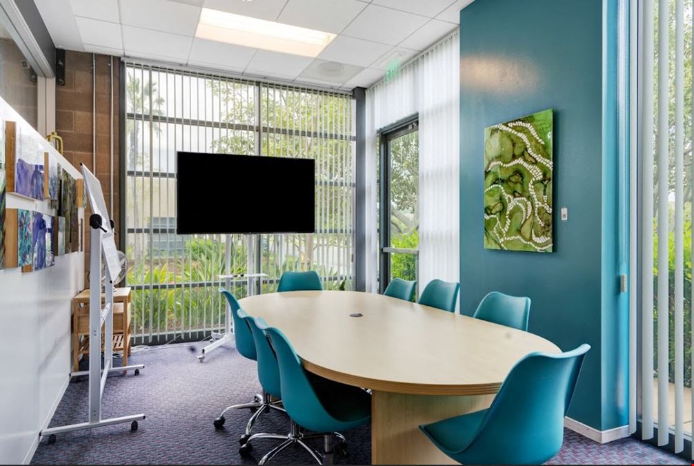 Hera Hub Irvine Coworking