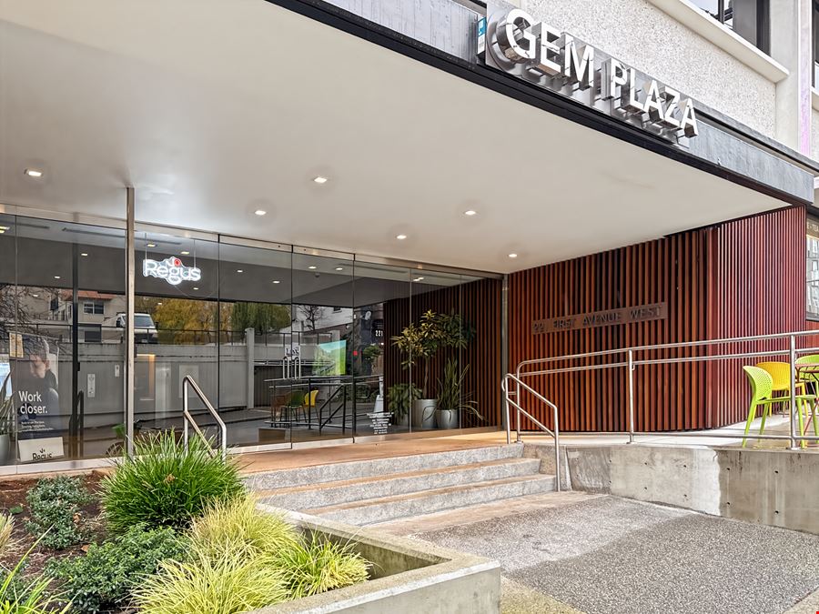 WA, Seattle - Gem Plaza