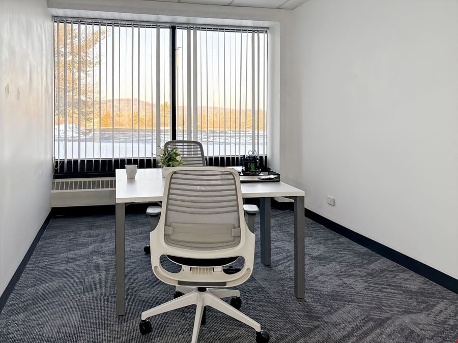 Regus - Hampton - Frontage Rd