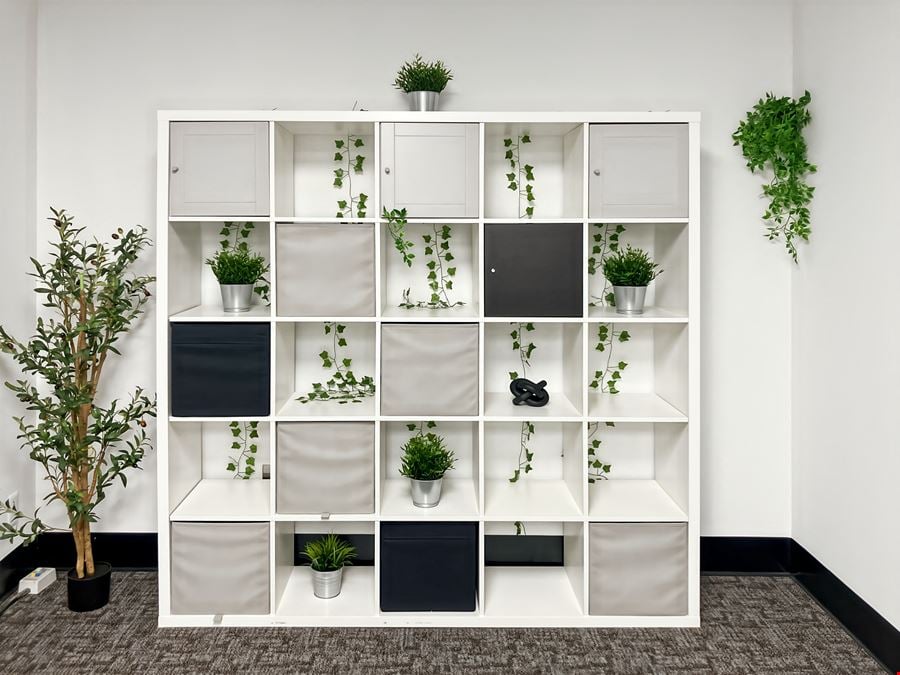 Regus - Southfield - Onyx Office Plaza